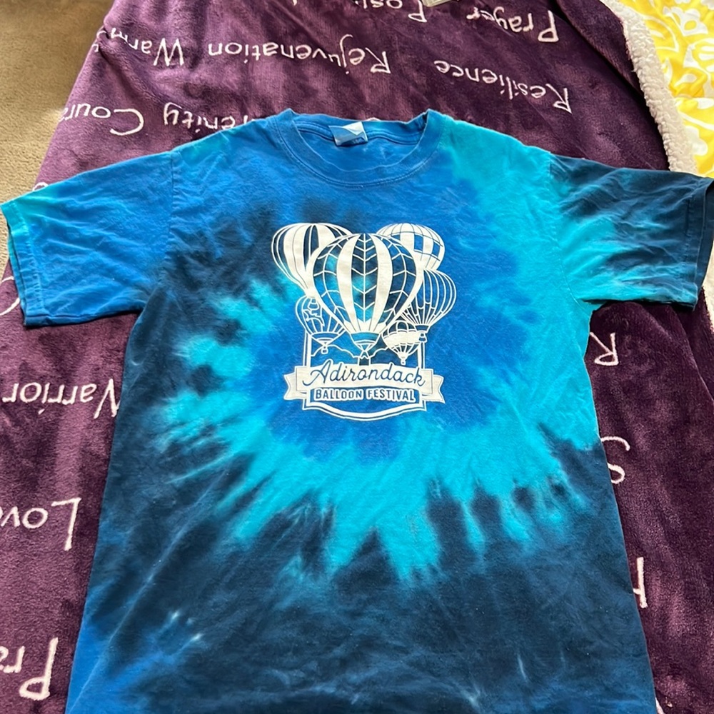 Blue tie dye t shirt